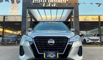 Nissan Kicks Advance 2023 lleno