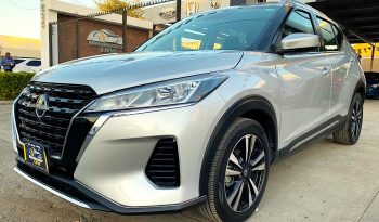 Nissan Kicks Advance 2023 lleno