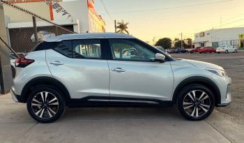 Nissan Kicks Advance 2023 lleno