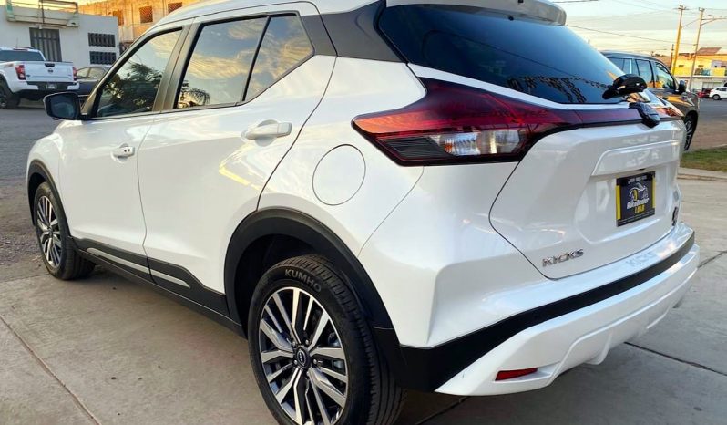 Nissan Kicks Exclusive 2023 lleno