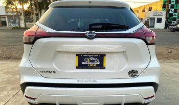 Nissan Kicks Exclusive 2023 lleno