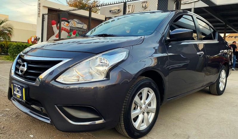 Nissan Versa Sense 2019 lleno