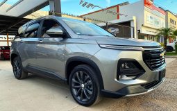 Chevrolet-Captiva-LT-2022-Gris-1