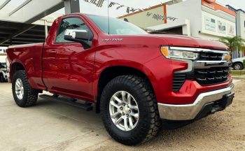 Chevrolet-Cheyenne-LT-Cab-Reg-4×4-2023-Rojo-1
