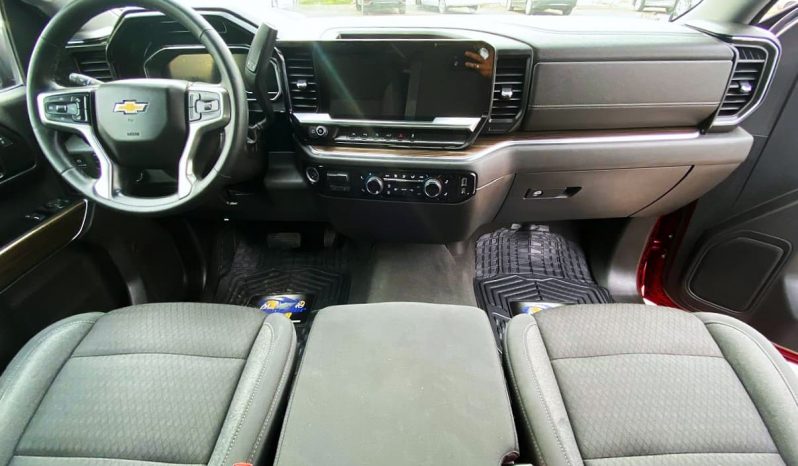 Chevrolet Cheyenne LT 4×4 2023 lleno