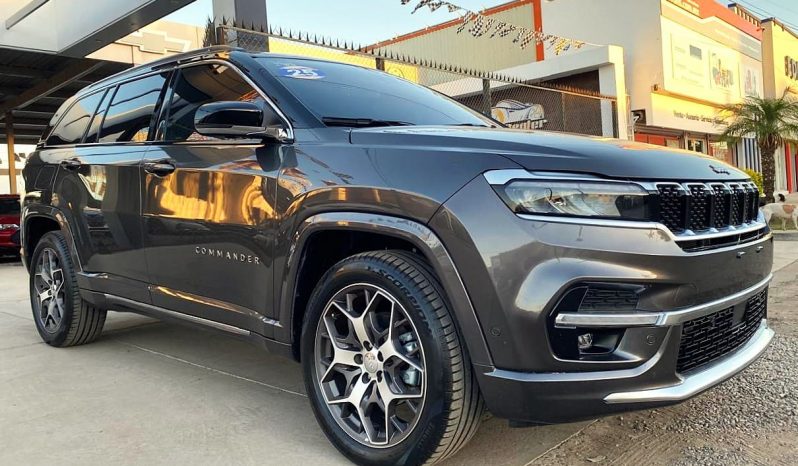 Jeep-Commander-Overland-2025-Gris-1