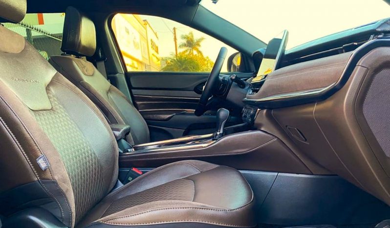 Jeep Compass Platinum 2025 lleno