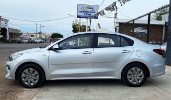 Kia Rio L 2020 lleno