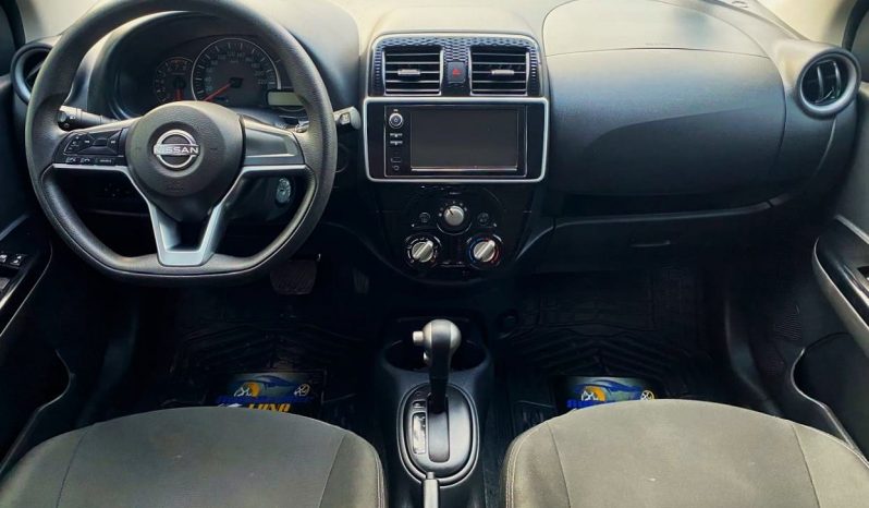 Nissan March Advance 2023 lleno