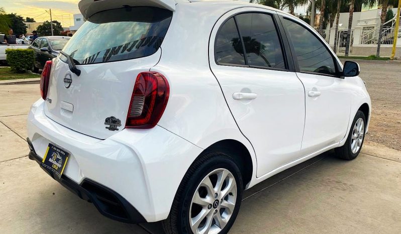 Nissan March Advance 2023 lleno