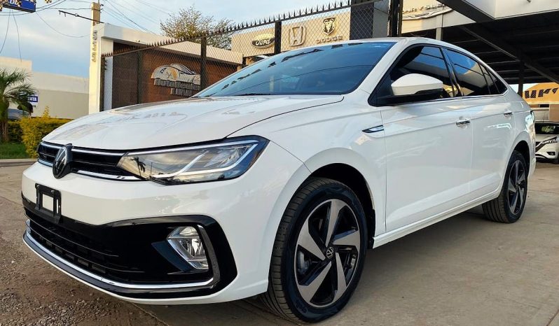 Volkswagen Vitara Comfortline 2023 lleno