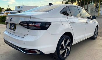 Volkswagen Vitara Comfortline 2023 lleno