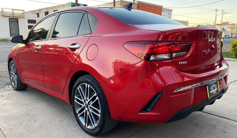 Kia Rio Ex 2023 lleno