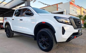Nissan-Frontier-Pro-4x-2023-Blanco-1