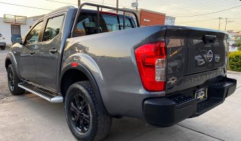 Nissan Frontier SE 2023 lleno