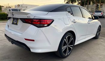 Nissan Sentra SR Bitono 2023 lleno