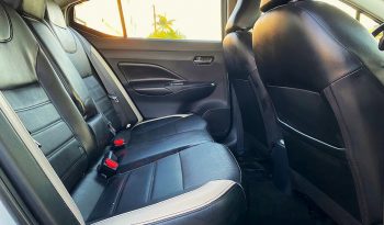 Nissan Versa Exclusive 2022 lleno
