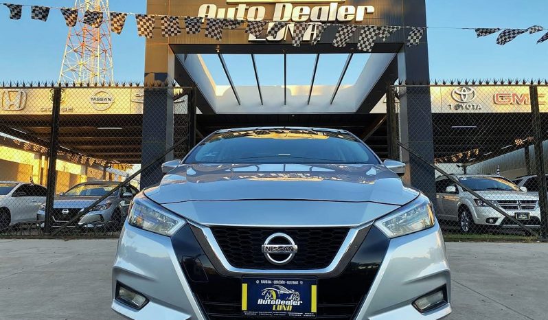 Nissan Versa Exclusive 2022 lleno