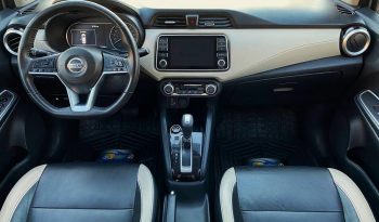 Nissan Versa Exclusive 2022 lleno