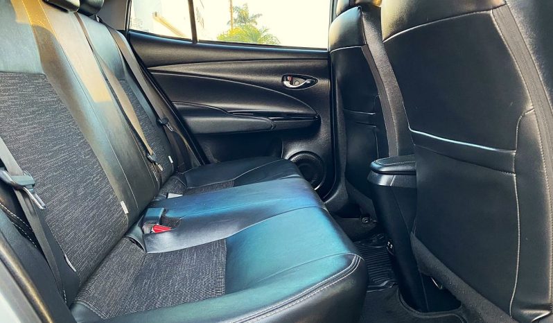 Toyota Yaris S 2022 lleno