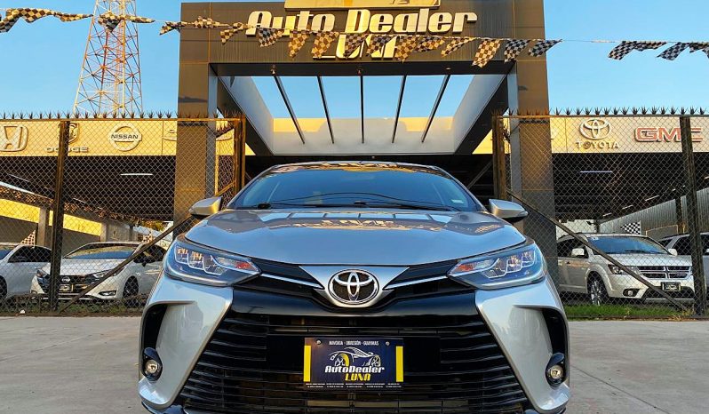 Toyota Yaris S 2022 lleno