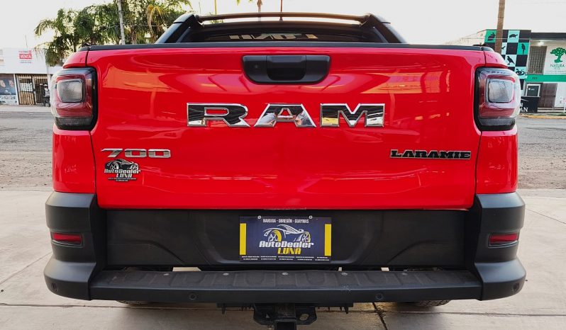 Dodge Ram 700 Laramie 2021 lleno