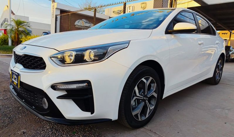 Kia Forte LX 2021 lleno