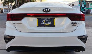 Kia Forte LX 2021 lleno