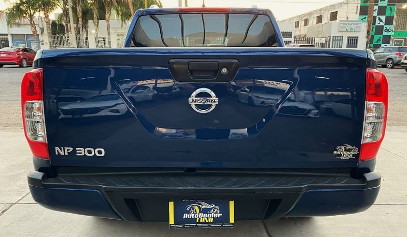 Nissan NP 300 SE 2018 lleno